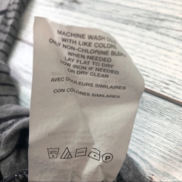 Jessica Simpson Striped Maternity Top Small - Picture 7 of 8